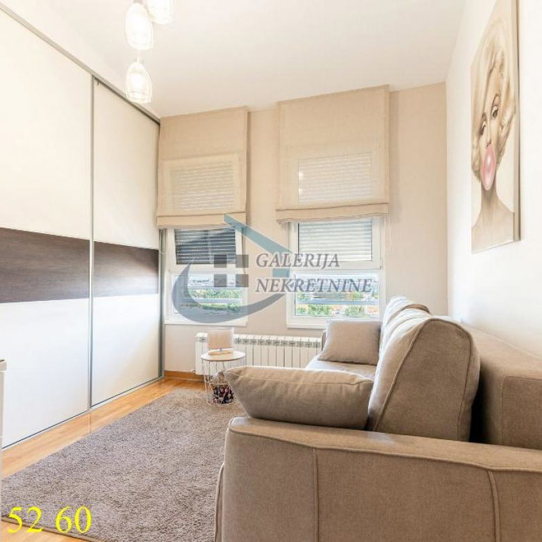 Četvorosoban stan na prodaju, Blok 67 – Belville, Beograd, 94m², 535.000 €