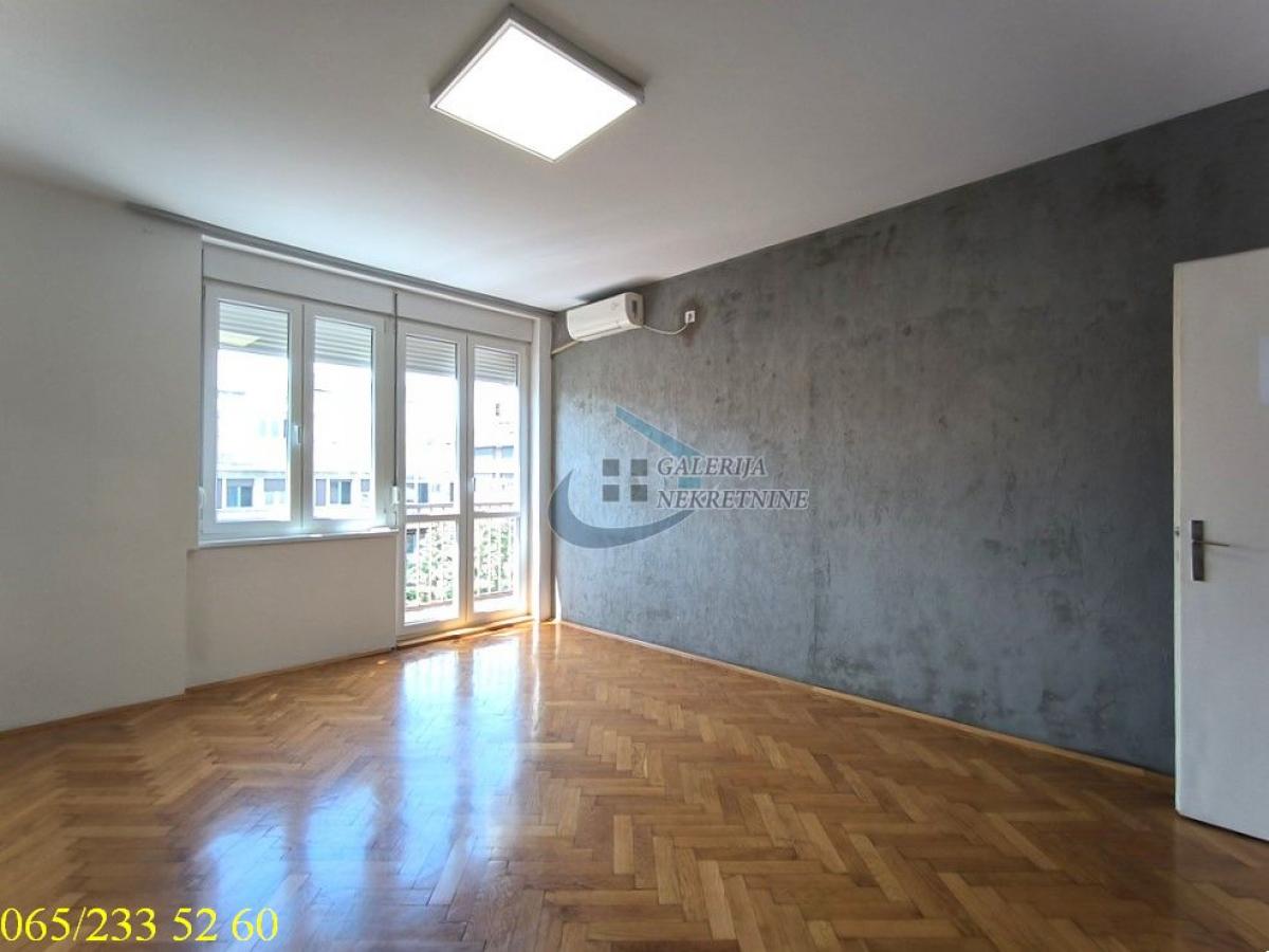 actionimagesite31agencygalerijanekimgvgc6pjdp6h-9 Dvosoban stan na prodaju, Dorćol, Beograd, 68m², 5. sprat, 289.000 €