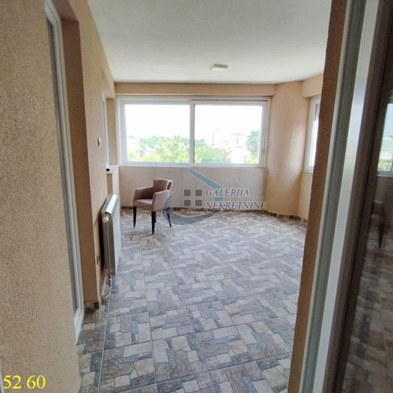 Petosoban stan za izdavanje, Filmski Grad, Beograd, 165m², 1.800 €/mes