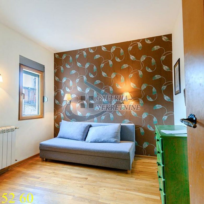 Trosoban stan na prodaju, Atelje 212, Beograd, 78m², 4. sprat, 315.000 €