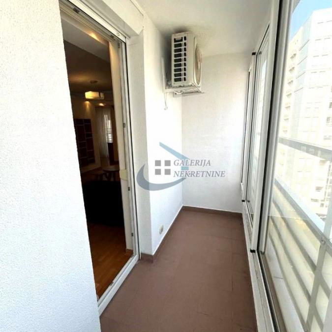 Trosoban stan na prodaju, Blok 67 – Belville, Beograd, 106m², 380.000 €