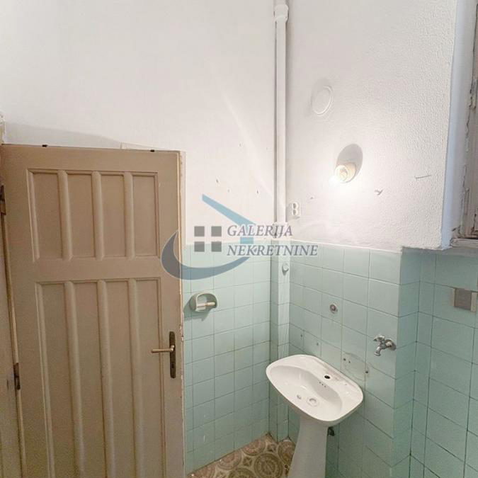Četvorosoban stan na prodaju, Gundulićev Venac, Beograd, 91m², 359.000 €