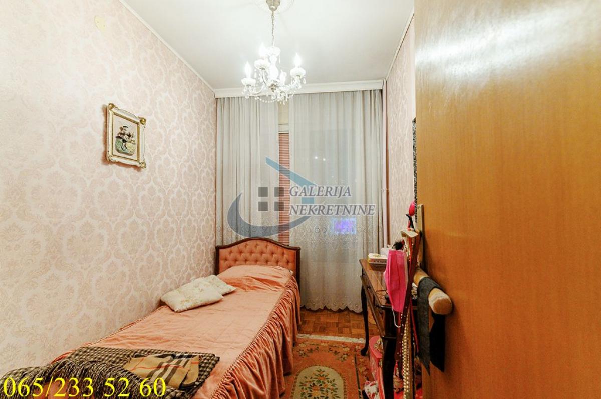 Troiposoban stan na prodaju, Karađorđev Park, Beograd, 73m², 299.000 €