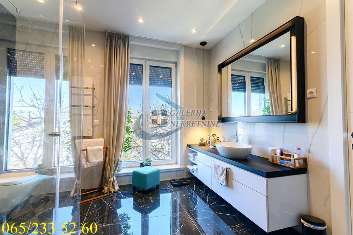 Dvosoban stan na prodaju, Dedinje, Beograd, 131m², 930.000 €
