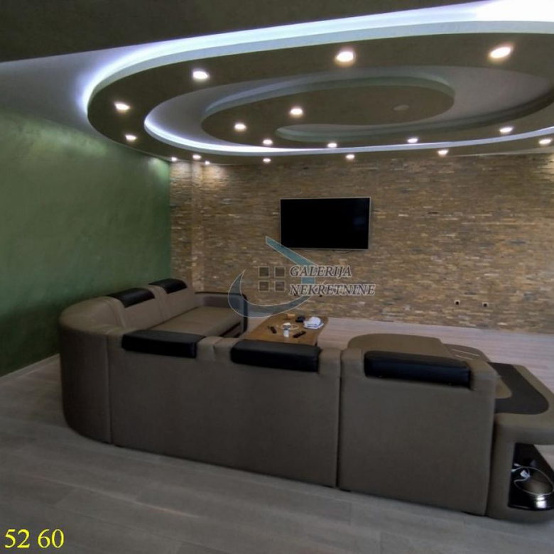 Petosoban stan za izdavanje, Filmski Grad, Beograd, 165m², 1.800 €/mes