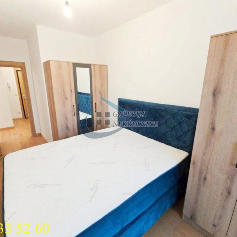 Trosoban stan na prodaju, Kluz, Beograd, 67m², 3. sprat, 240.000 €