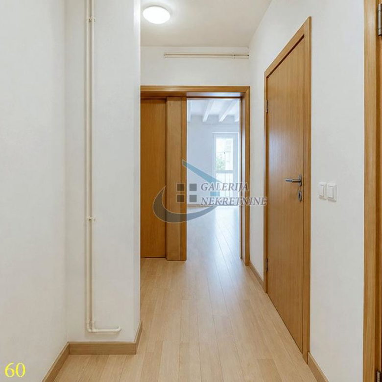 Dvosoban stan na prodaju, Studentski Trg, Beograd, 68m², 448.000 €