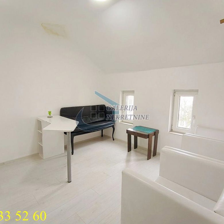 Četvoroiposoban stan na prodaju, Tašmajdan, Beograd, 61m², 255.000 €