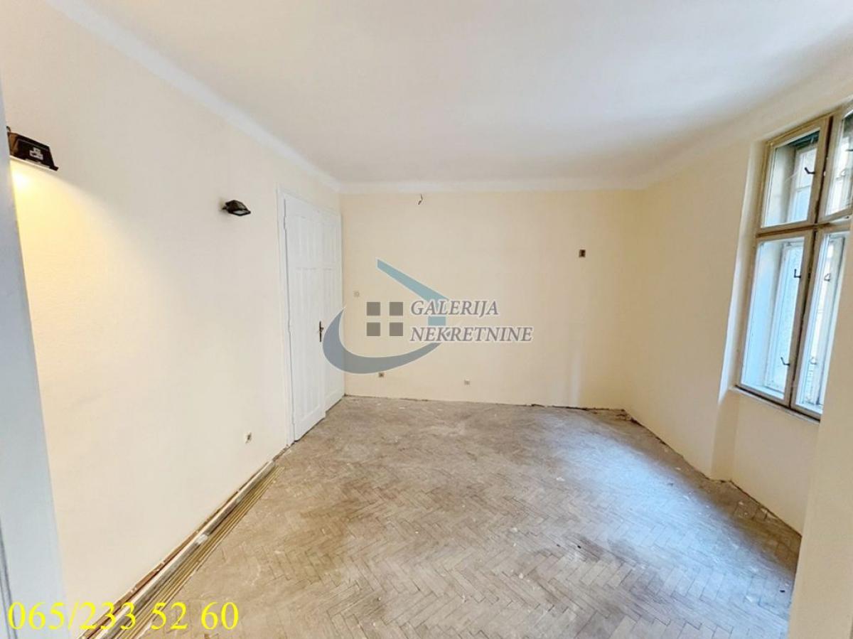 Četvorosoban stan na prodaju, Gundulićev Venac, Beograd, 91m², 359.000 €