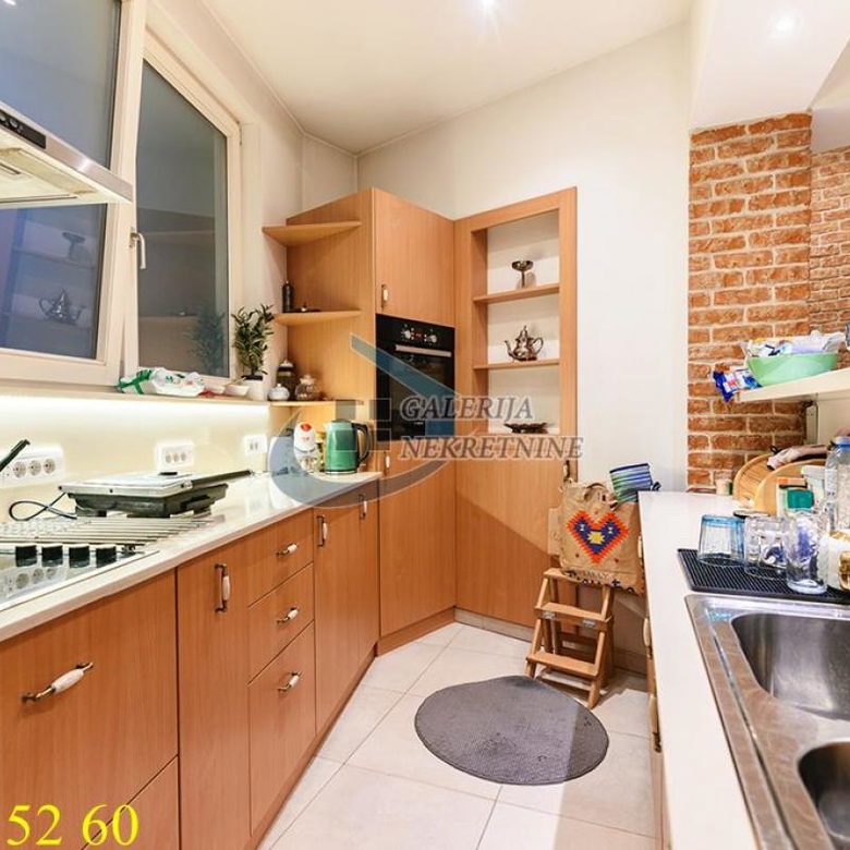 Trosoban stan na prodaju, Skupština, Beograd, 95m², 417.000 €