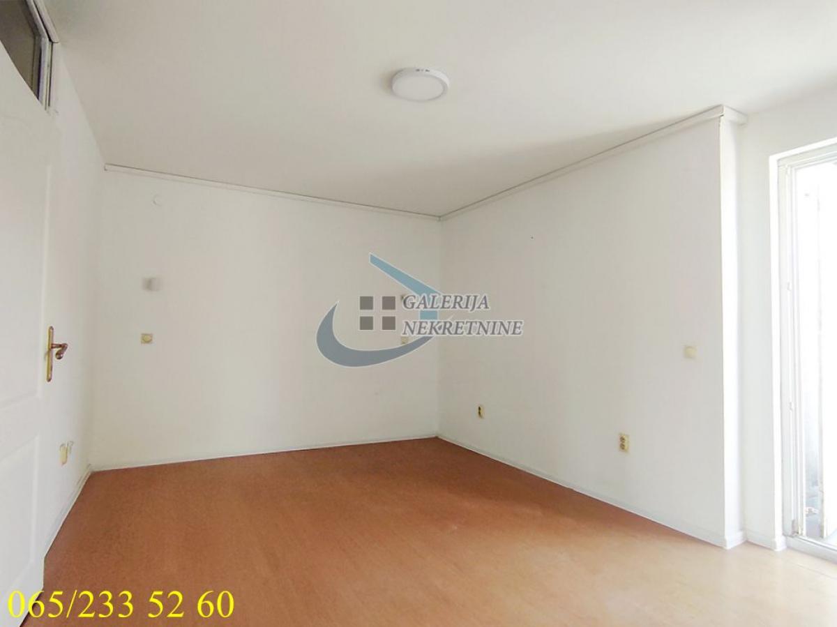 actionimagesite31agencygalerijanekimgys56w33k30-9 Četvorosoban stan za izdavanje, Bioskop Voždovac, Beograd, 176m², 1.500 €/mes