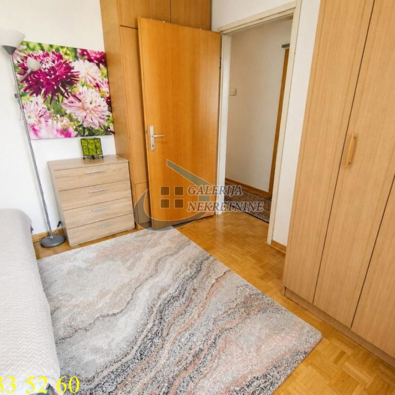 Troiposoban stan na prodaju, Labudovo Brdo, Beograd, 95m², 270.000 €