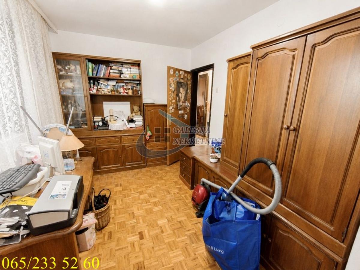 Četvorosoban stan na prodaju, Centar, Beograd, 109m², 245.000 €