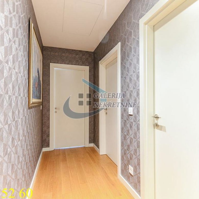 Trosoban stan na prodaju, Blok 65, Beograd, 95m², 530.000 €