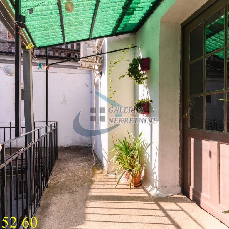 Dvoiposoban stan na prodaju, Trg Nikole Pašića, Beograd, 44m², 270.000 €