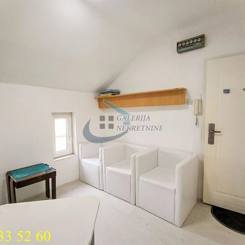 Četvoroiposoban stan na prodaju, Tašmajdan, Beograd, 61m², 255.000 €