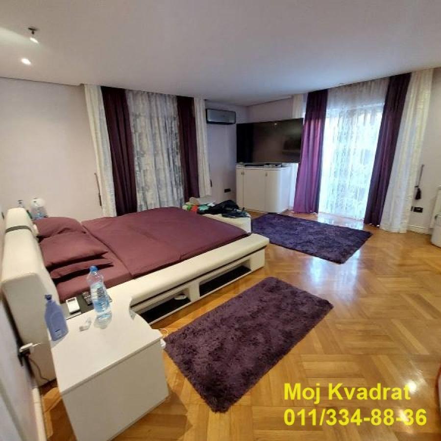 Kuća na prodaju, Banovo Brdo, Beograd, 400m², 1.300.000 €