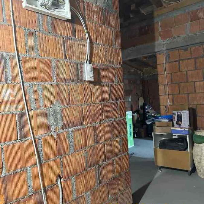 Trosoban stan na prodaju, Pašino Brdo, Beograd, 102m², 160.000 €