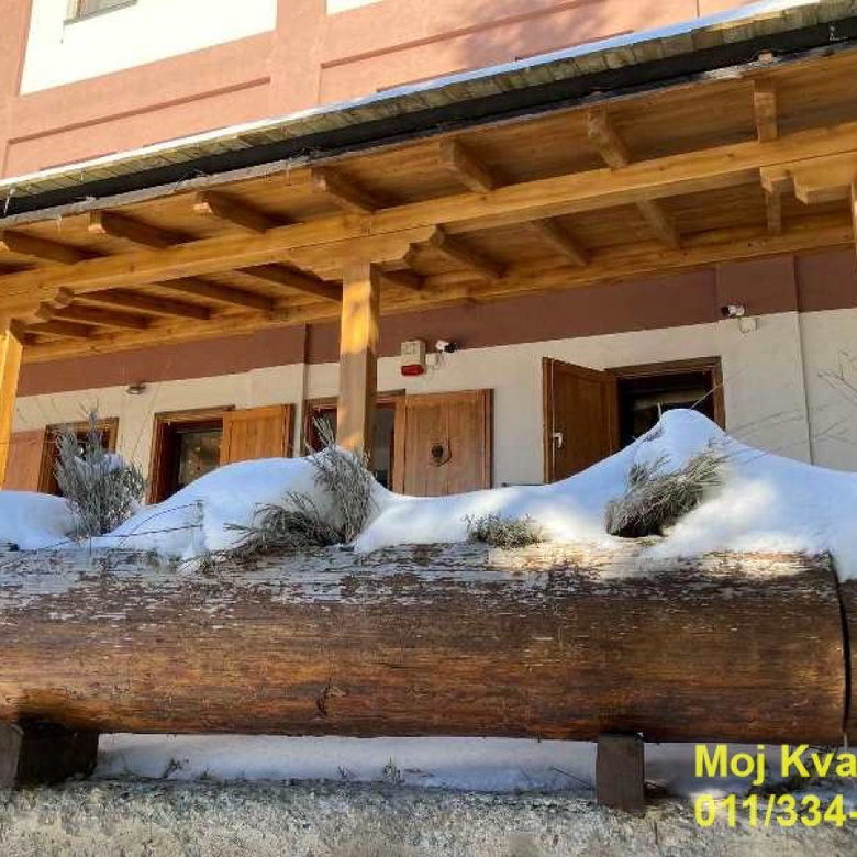 Trosoban stan na prodaju, Kraljevi Čardaci, Kopaonik, 98m², 225.000 €