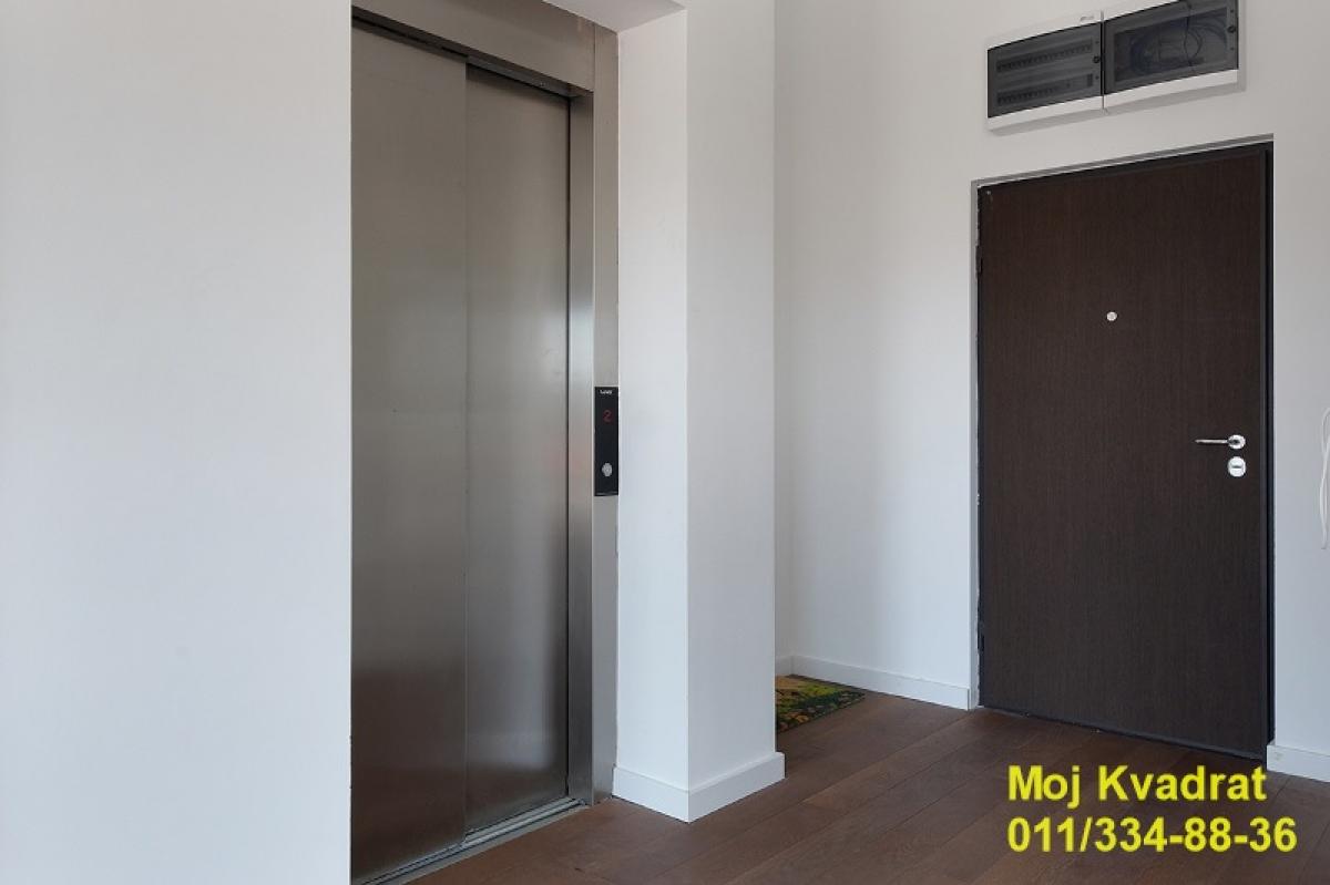 Troiposoban stan na prodaju, Vukov Spomenik, Beograd, 92m², 420.000 €