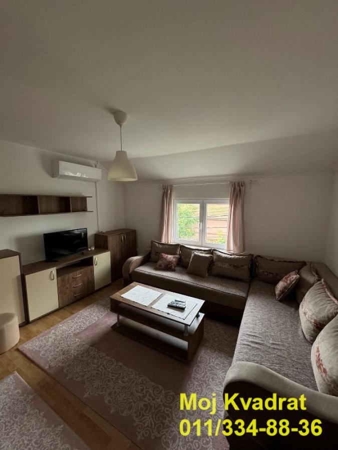 Kuća na prodaju, Kaluđerica, Beograd, 255m², 299.000 €