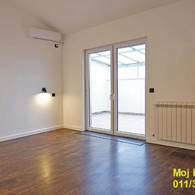 Trosoban stan na prodaju, Saobraćajni Fakultet, Beograd, 172m², 399.000 €