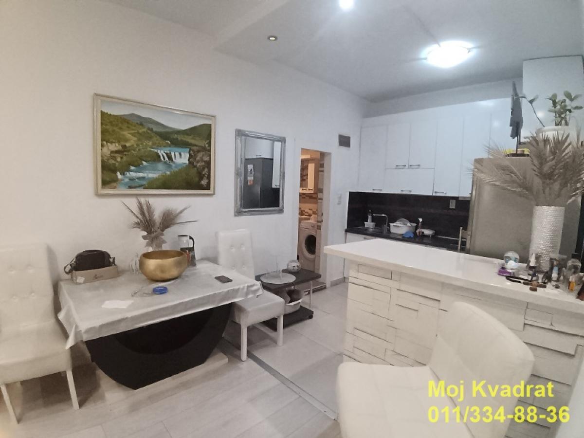 actionimagesite31agencykvadratimg36bxvxhbka-12 Trosoban stan na prodaju, Blok 62, Beograd, 98m², 295.000 €