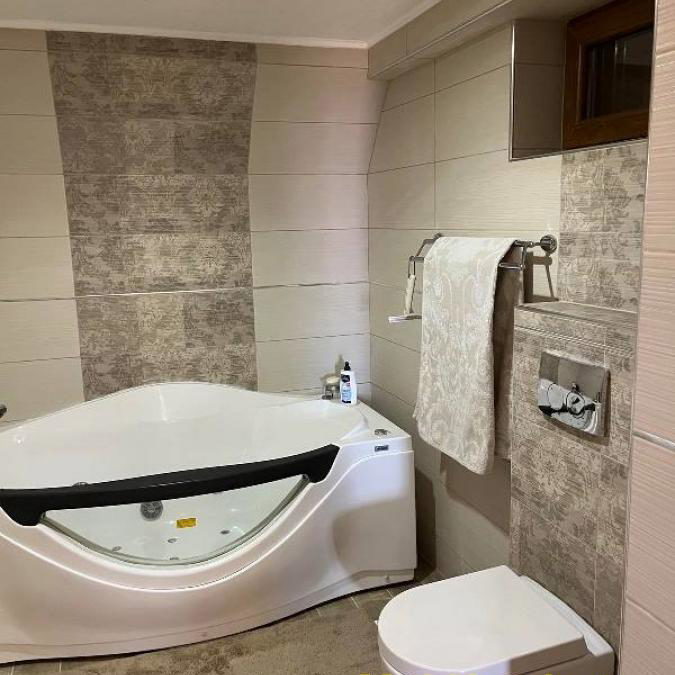 Trosoban stan na prodaju, Kraljevi Čardaci, Kopaonik, 98m², 225.000 €