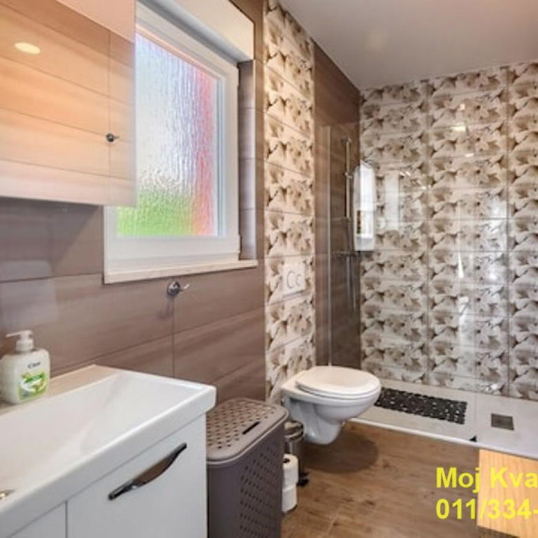 Kuća na prodaju, Kaštel, Buje, 186m², 720.000 €