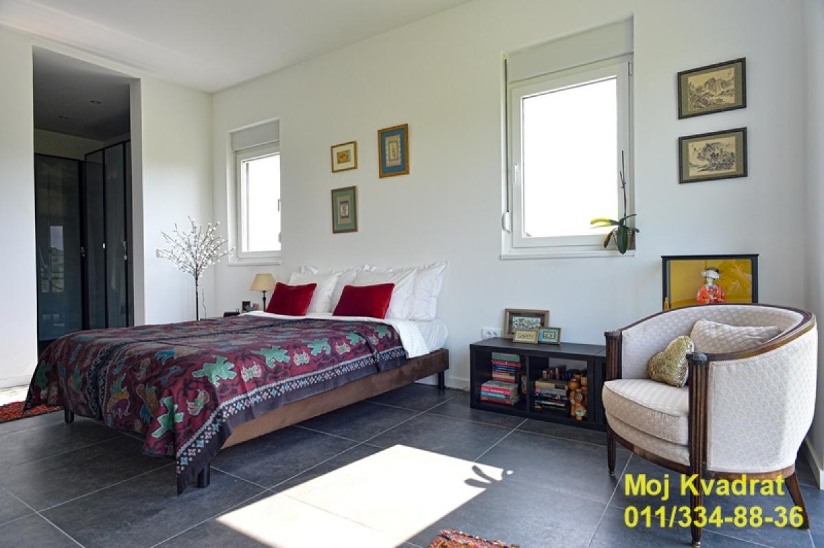 Kuća na prodaju, Rogača, Beograd, 168m², 399.000 €