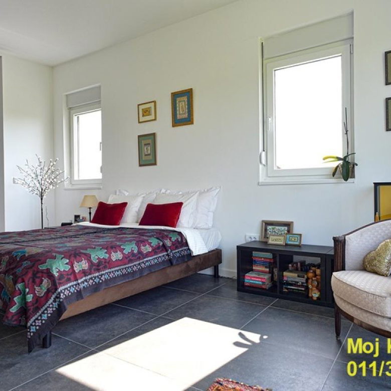 Kuća na prodaju, Rogača, Beograd, 168m², 399.000 €