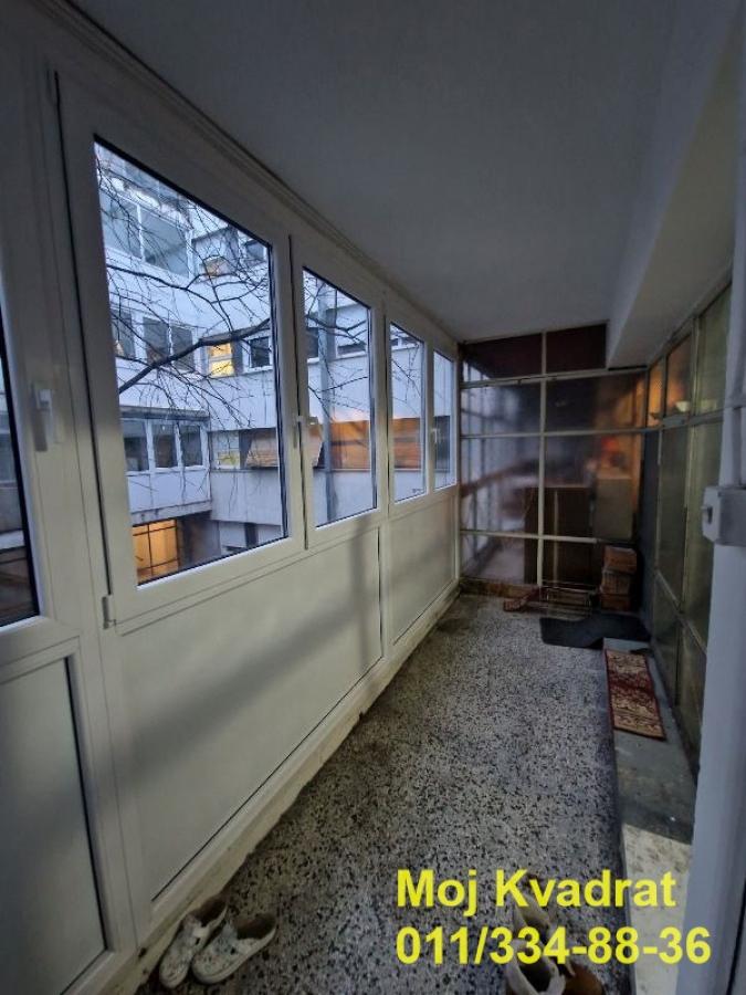 Trosoban stan za izdavanje, Blok 37, Beograd, 71m², 700 €/mes