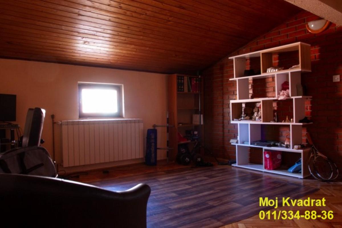 Petosoban stan na prodaju, Bele Vode, Beograd, 177m², 185.000 €