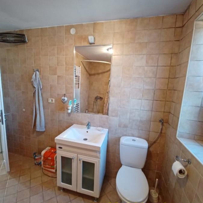 Petosoban stan na prodaju, Đeram Pijaca, Beograd, 220m², 398.000 €