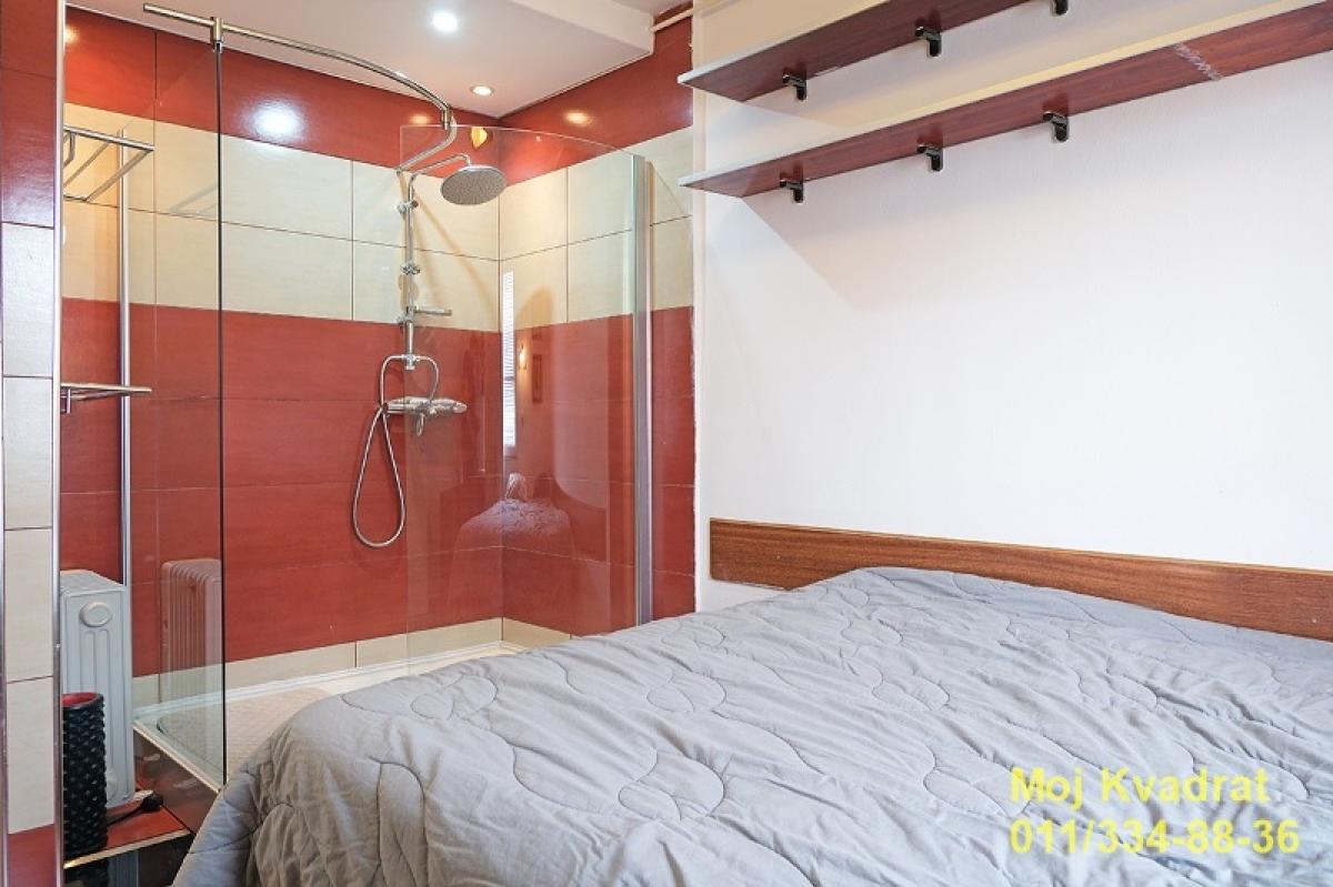 Četvorosoban stan na prodaju, Denkova Bašta, Beograd, 99m², 380.000 €