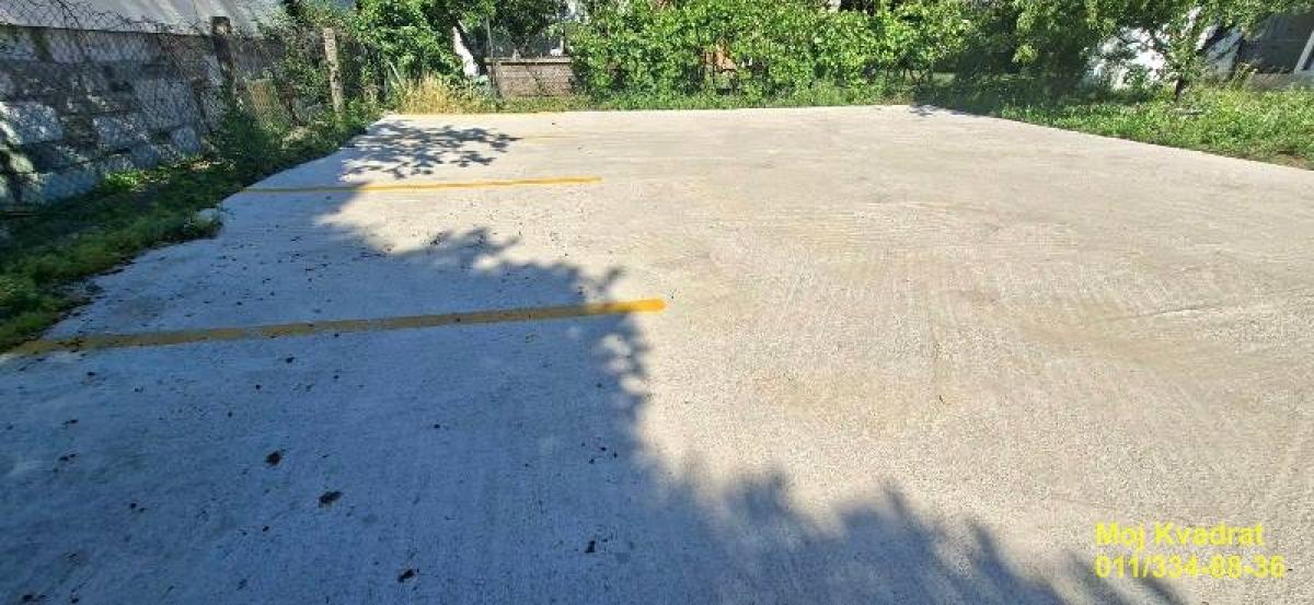 Četvorosoban stan na prodaju, Sremčica, Beograd, 94m², 165.000 €