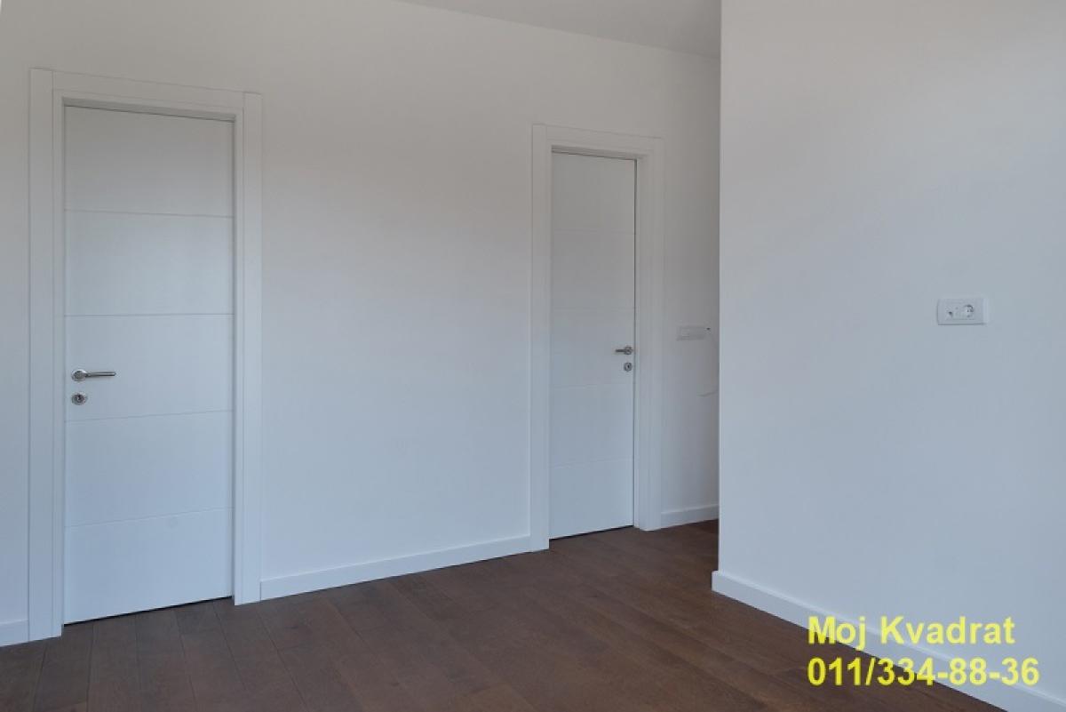 Troiposoban stan na prodaju, Vukov Spomenik, Beograd, 92m², 420.000 €