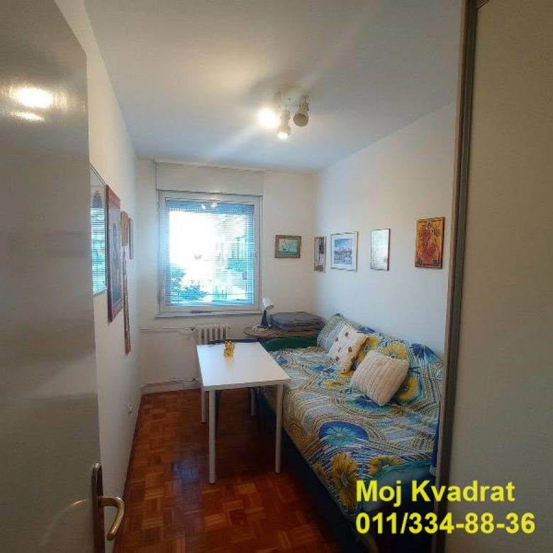 Četvorosoban stan na prodaju, Žarkovo, Beograd, 101m², 268.000 €