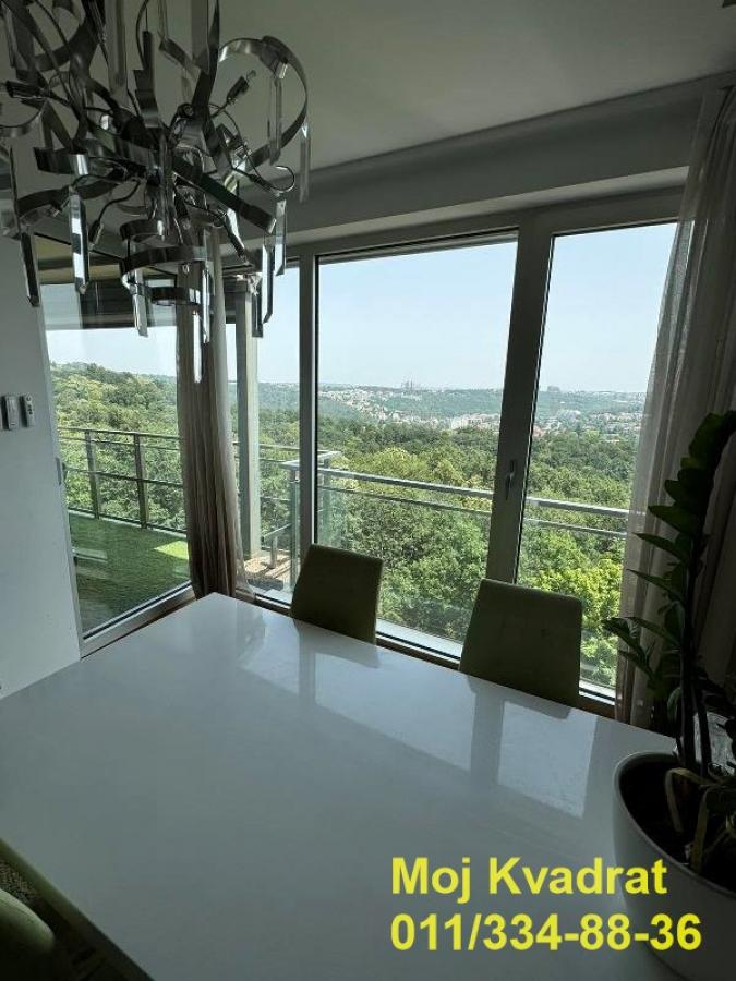 Petosoban stan na prodaju, Skojevsko Naselje, Beograd, 270m², 580.000 €