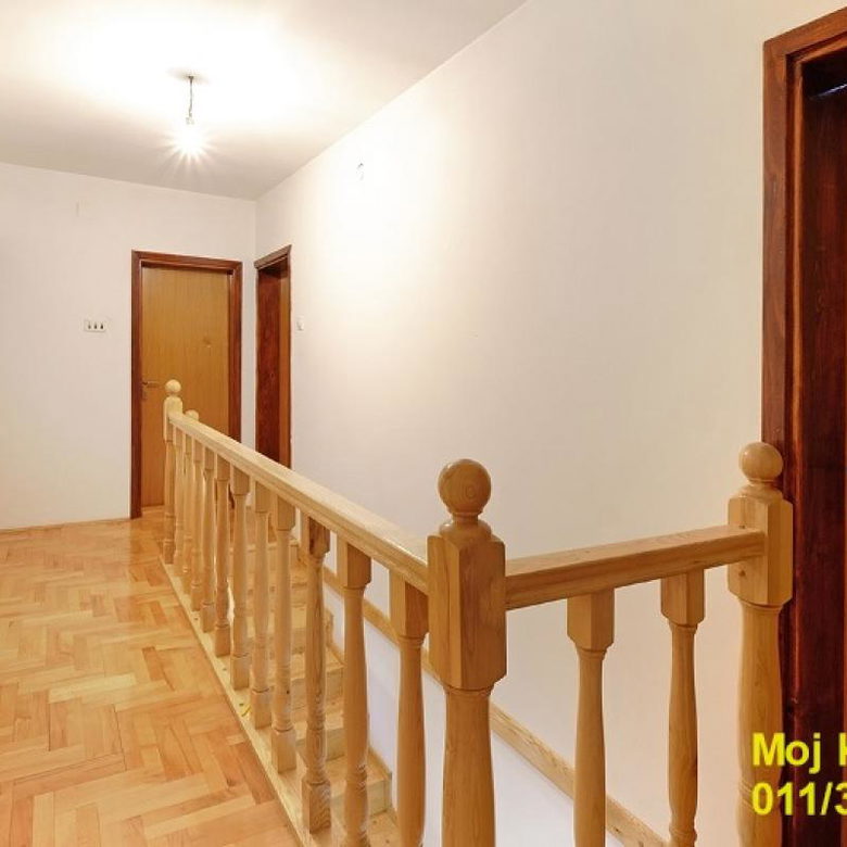 Kuća na prodaju, Altina, Beograd, 273m², 389.000 €