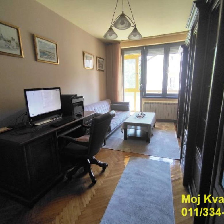 Četvorosoban stan na prodaju, Gradska Bolnica, Beograd, 104m², 3. sprat, 348.000 €