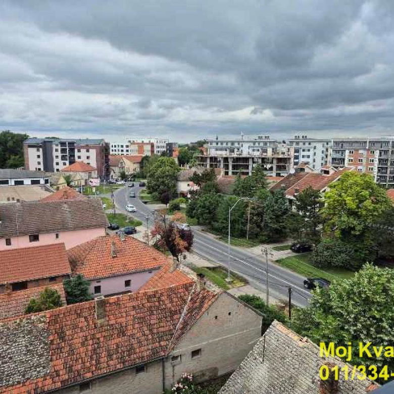 Trosoban stan na prodaju, Centar, Stara Pazova, 71m², 117.000 €