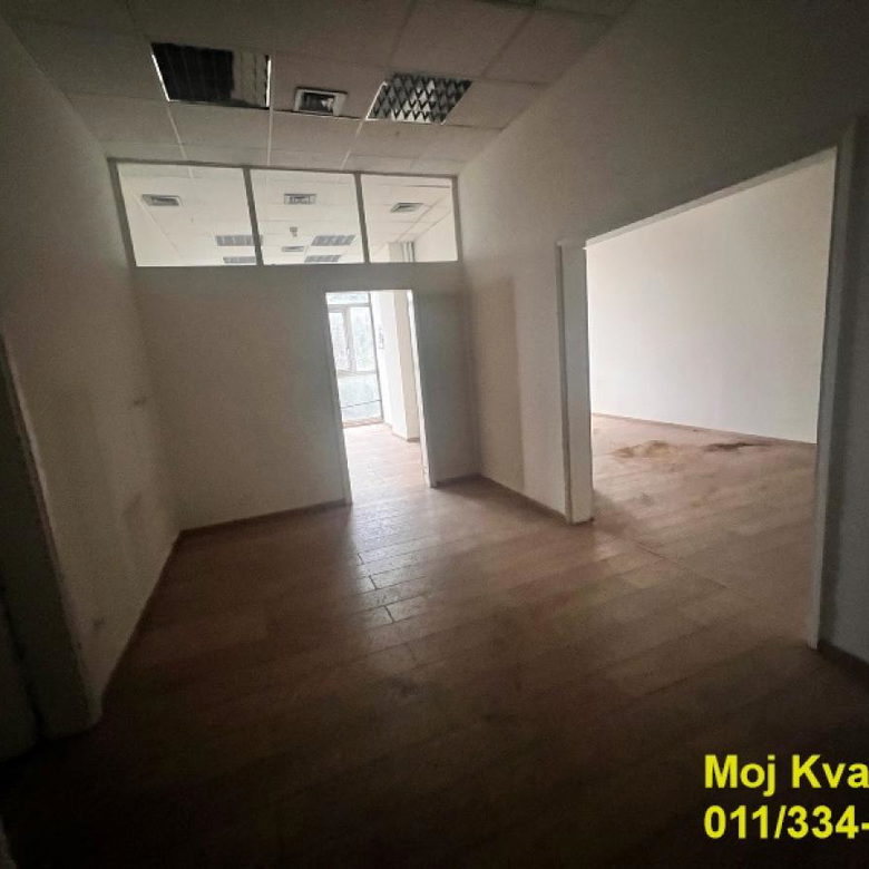 Lokal za izdavanje, Trg Nikole Pašića, Beograd, 1400m², 25.200 €/mes