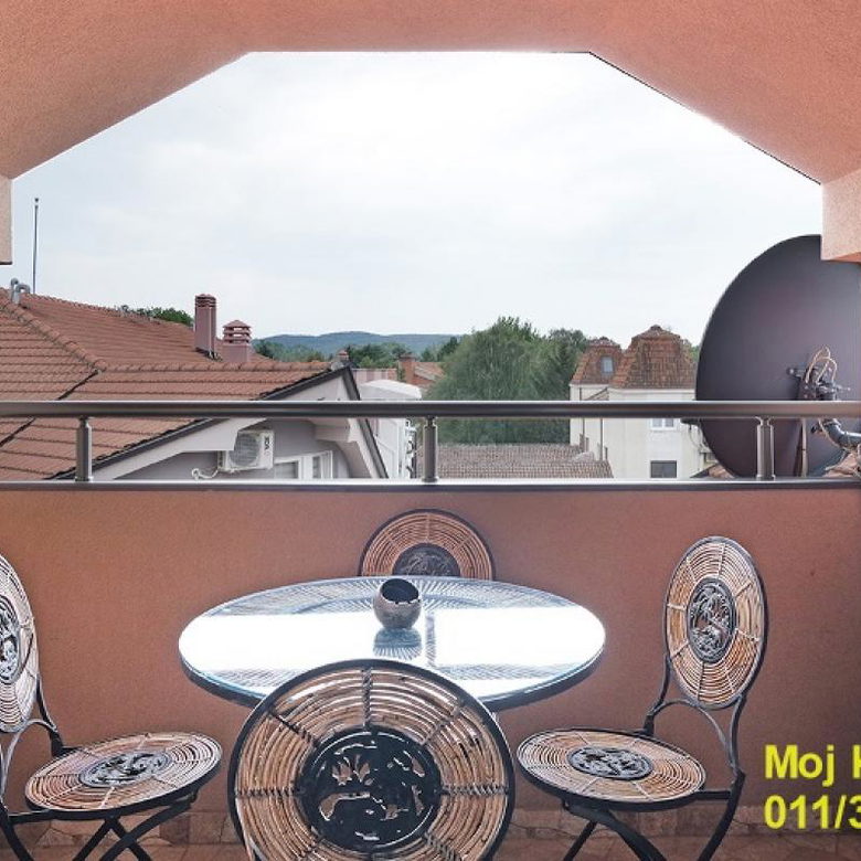 Trosoban stan na prodaju, Veliko Gradište, 75m², 75.600 €