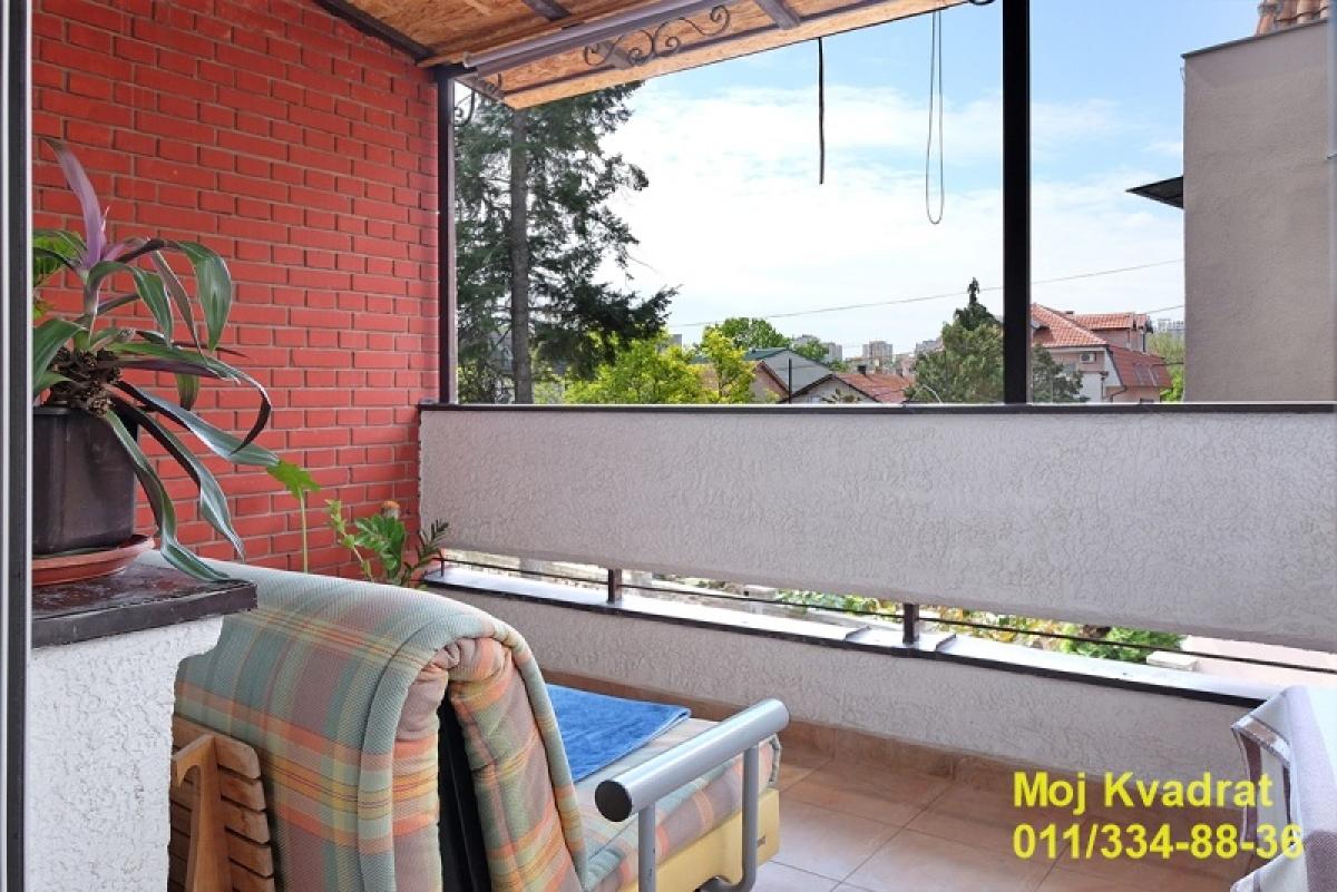 actionimagesite31agencykvadratimgbsjt00cz7m-18 Kuća na prodaju, TC Stadion, Beograd, 250m², 500.000 €