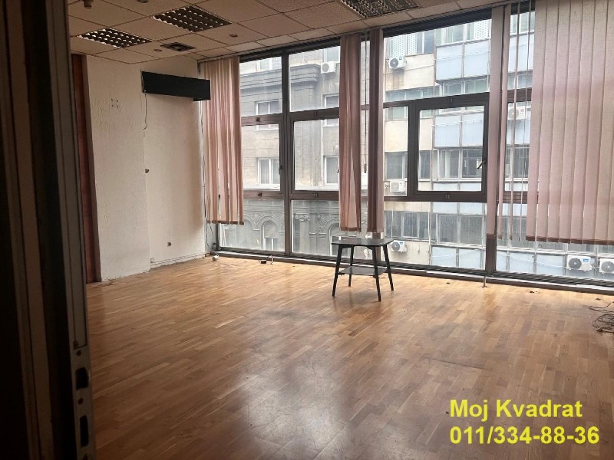 Lokal za izdavanje, Trg Nikole Pašića, Beograd, 1400m², 25.200 €/mes
