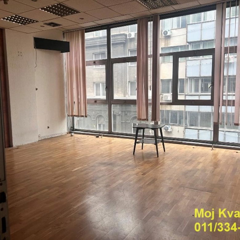Lokal za izdavanje, Trg Nikole Pašića, Beograd, 1400m², 25.200 €/mes