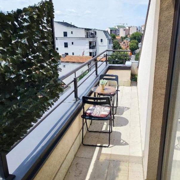 Dvosoban stan na prodaju, Šumice, Beograd, 63m², 160.000 €