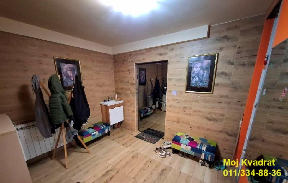 actionimagesite31agencykvadratimge4cuxk434c-16 Kuća na prodaju, Sremčica, Beograd, 300m², 390.000 €