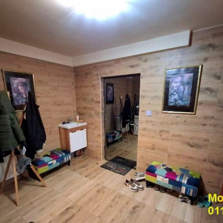 Kuća na prodaju, Sremčica, Beograd, 300m², 390.000 €